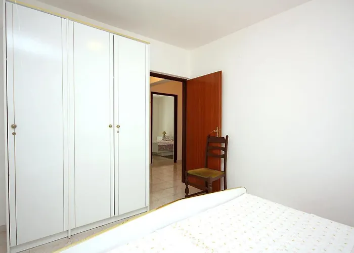 Barbat 4962a Appartement *