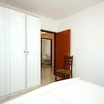 Barbat 4962a Lejlighed *
